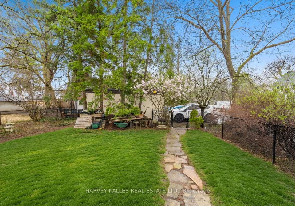 1350-mount-pleasant-road-toronto-ontario-c12993344