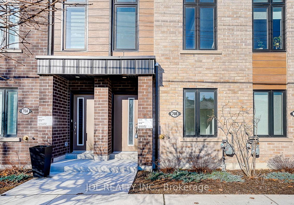 70b-tisdale-avenue-north-york-ontario-c12993358