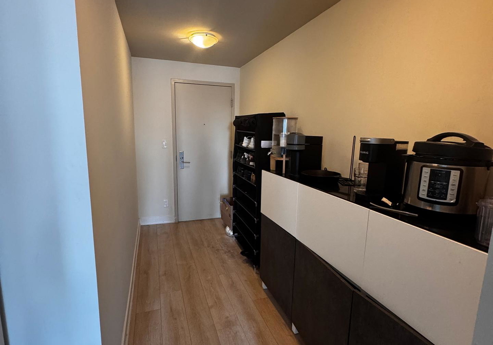 126-simcoe-street-toronto-ontario-c12993558