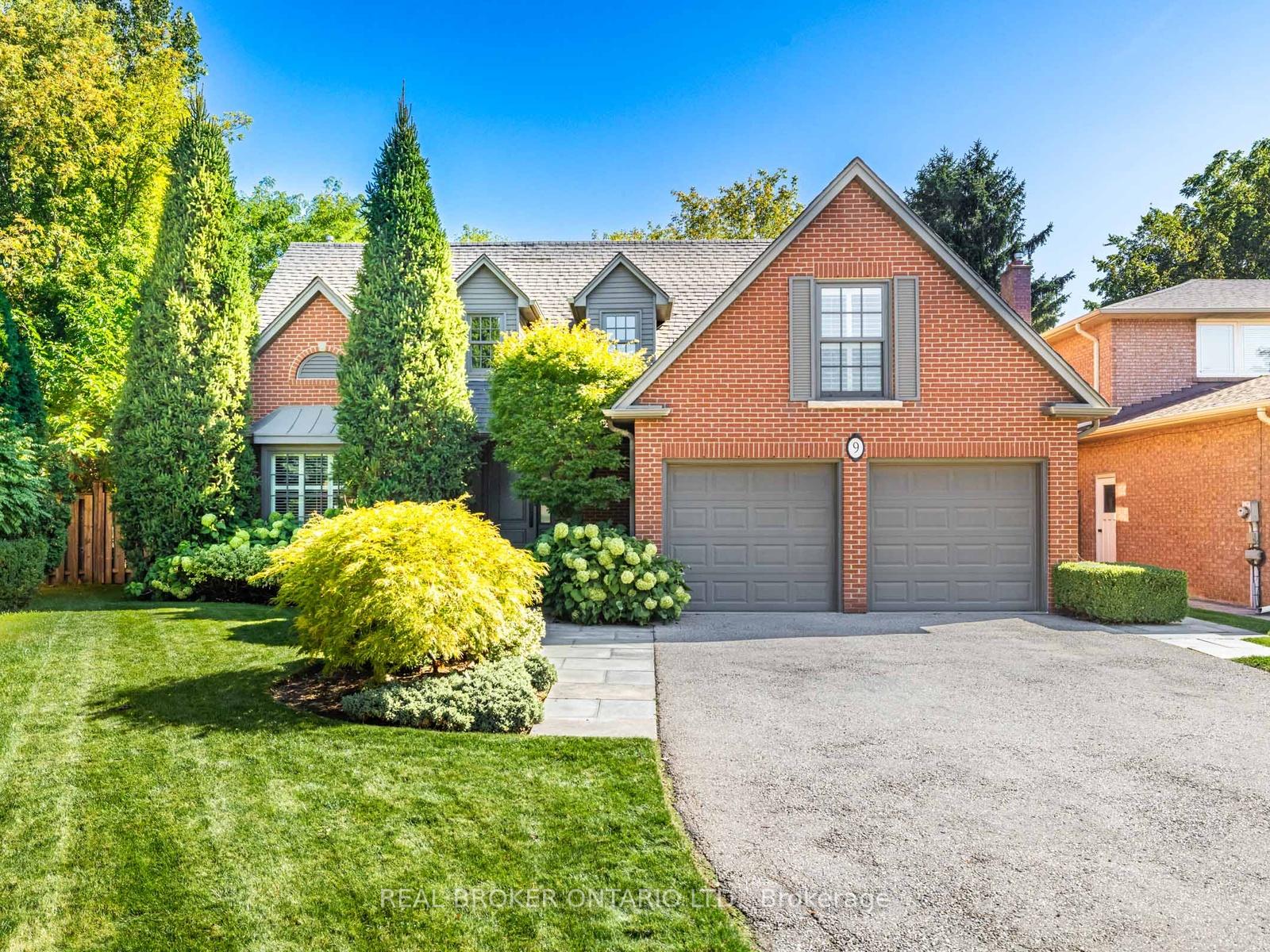 9-temagami-court-north-york-ontario-c12993660