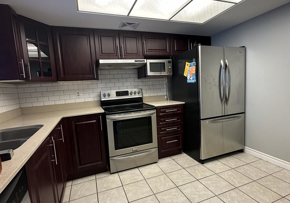 5765-yonge-street-north-york-ontario-c12993854