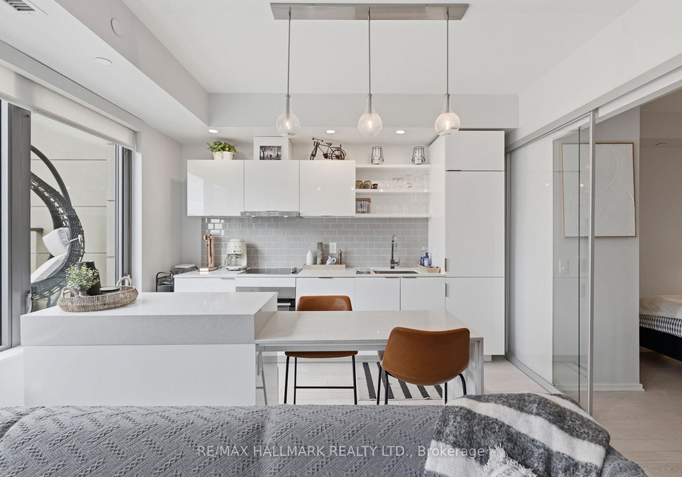 12-bonnycastle-street-toronto-ontario-c12994072
