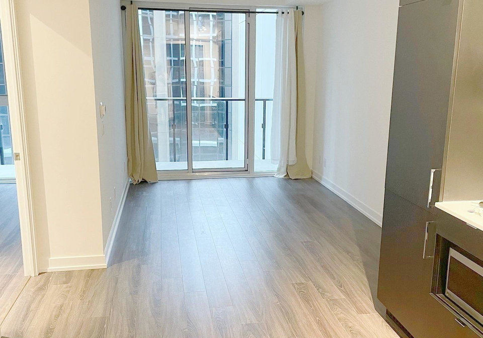 20-edward-street-toronto-ontario-c12994118