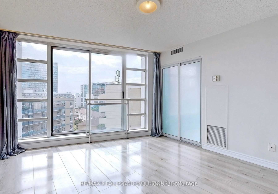 650-queens-quay-w-toronto-ontario-c12994804