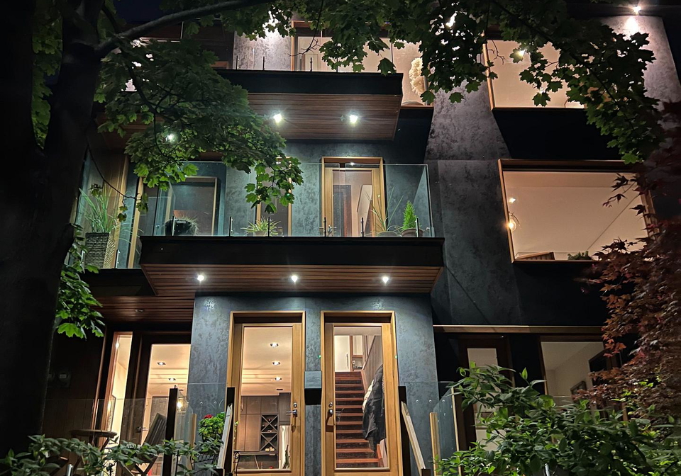 32-regal-road-toronto-ontario-c12995066