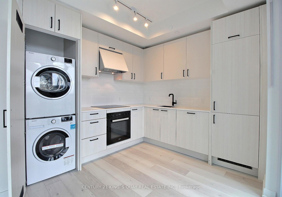 5-quarrington-lane-north-york-ontario-c12995136