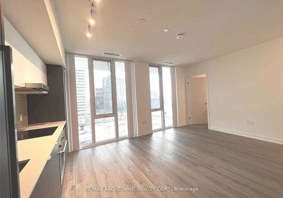 138-downes-street-toronto-ontario-c12995154