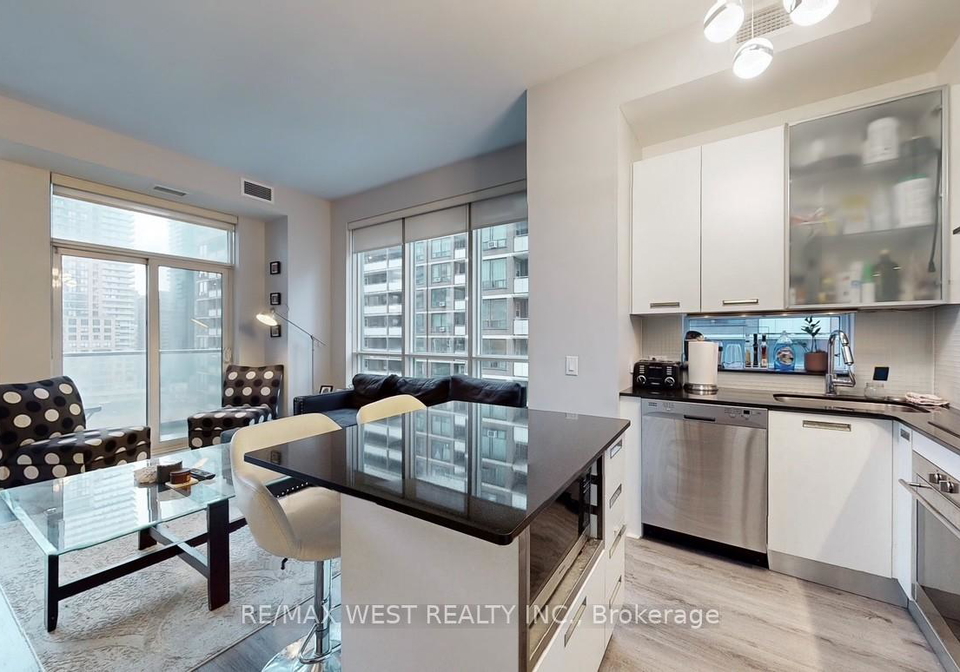 21-balmuto-street-toronto-ontario-c12995250