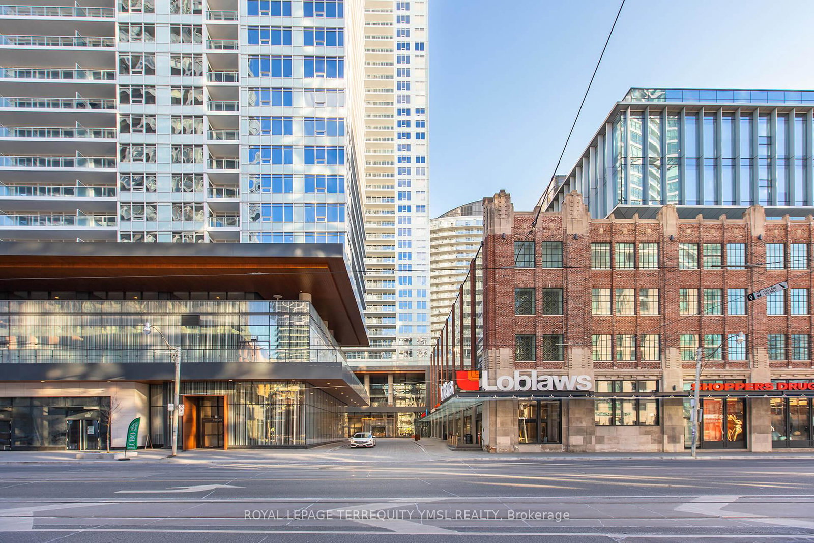 17-bathurst-street-toronto-ontario-c12995418