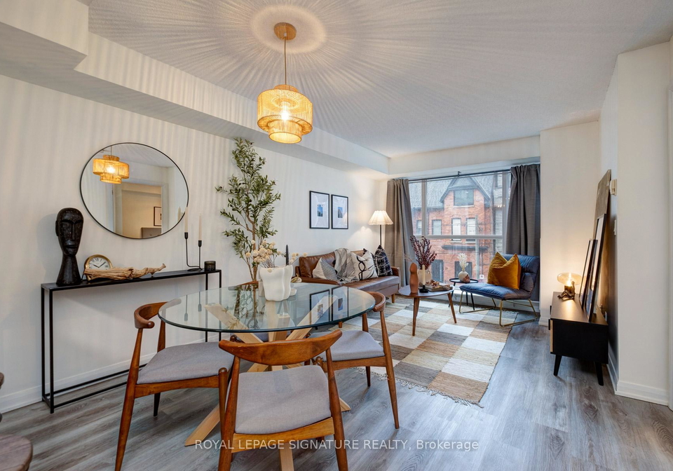 18-beverley-street-toronto-ontario-c12995668