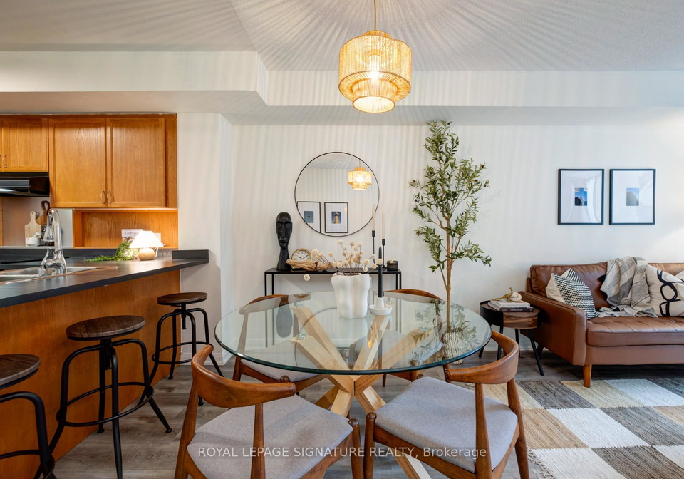 18-beverley-street-toronto-ontario-c12995668