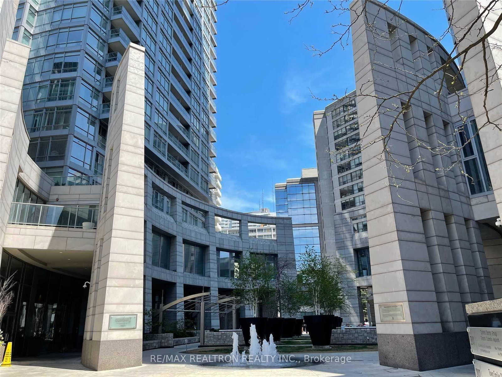 2191-yonge-street-toronto-ontario-c12996558