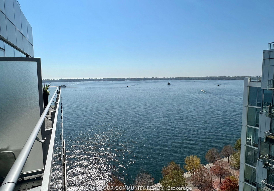 39-queens-quay-e-toronto-ontario-c12996578