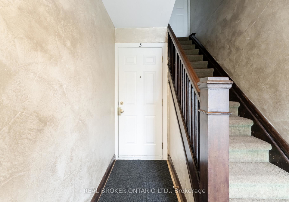 462-oriole-parkway-toronto-ontario-c12996624