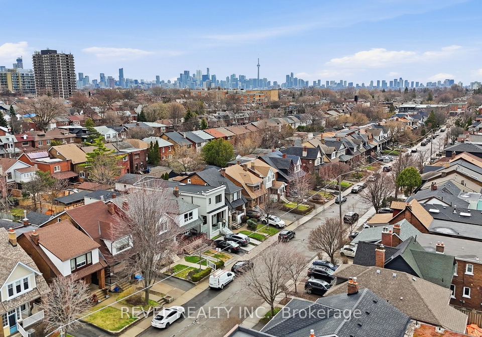 245-lauder-avenue-toronto-ontario-c12996706