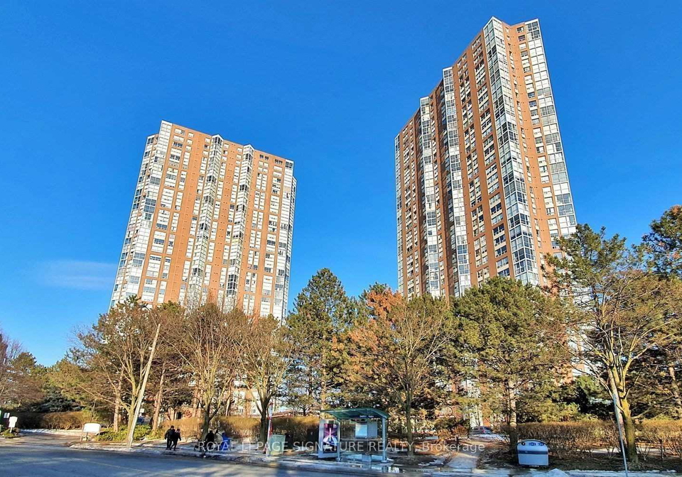 5-concorde-place-north-york-ontario-c12996796