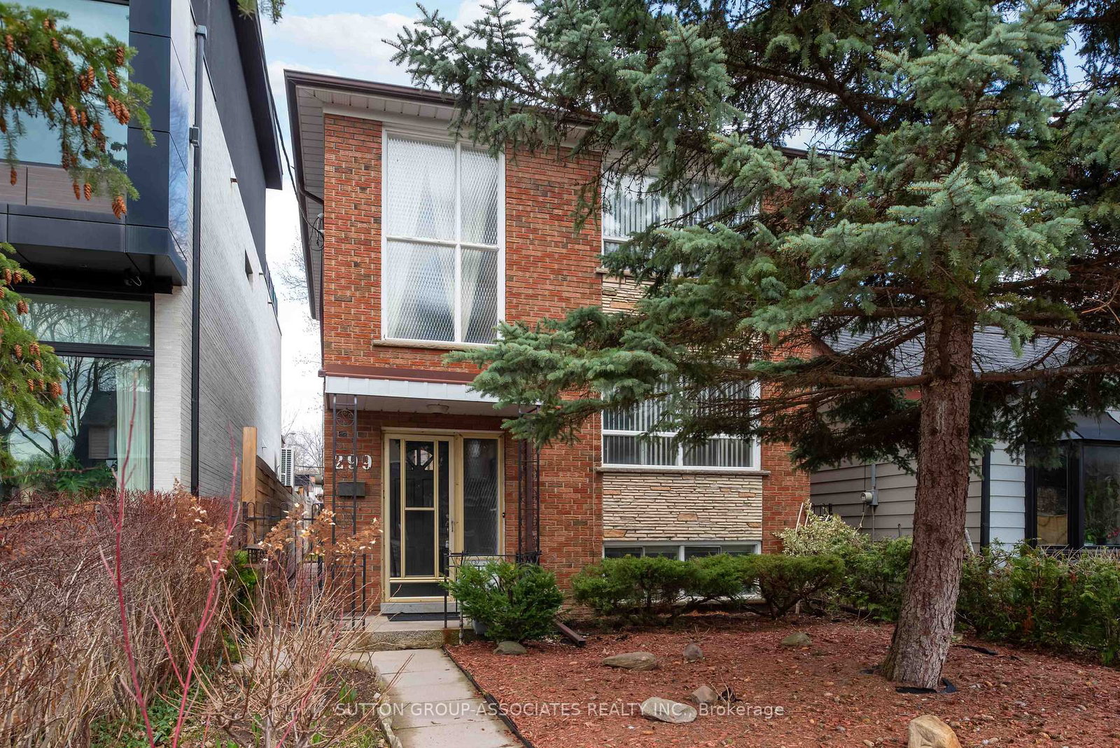 299-wychwood-avenue-toronto-ontario-c12996826
