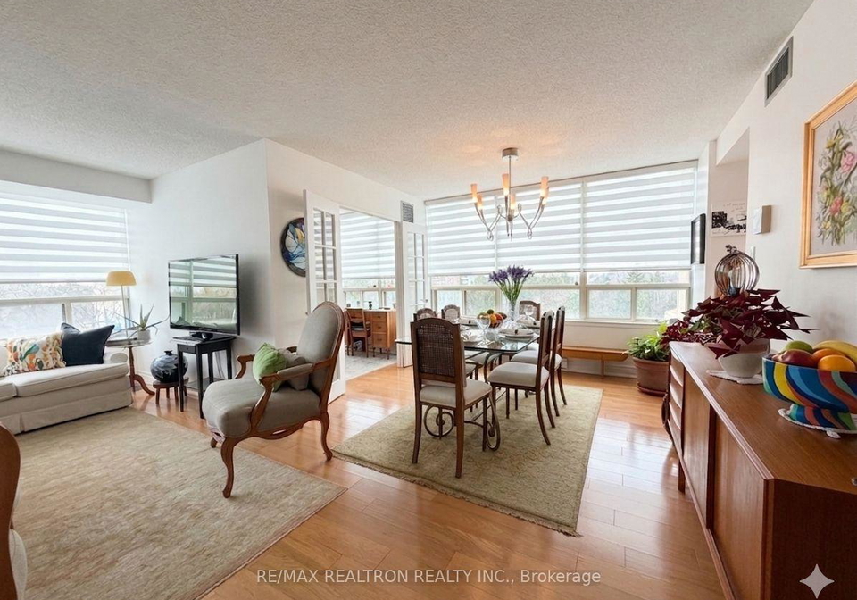 10-torresdale-avenue-toronto-ontario-c12996838