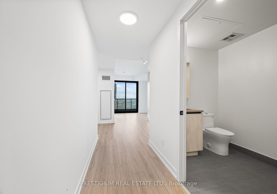 35-parliament-street-toronto-ontario-c12997078