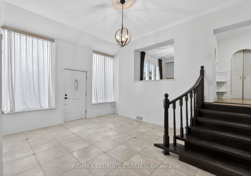 124-lawrence-avenue-e-toronto-ontario-c12997182