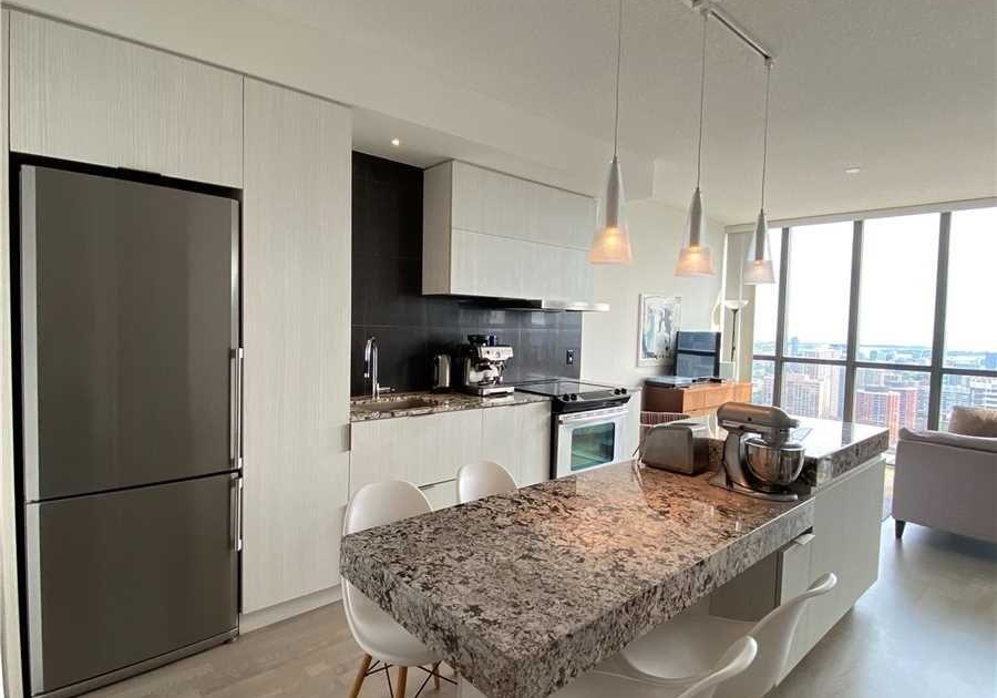 101-charles-street-toronto-ontario-c12997366