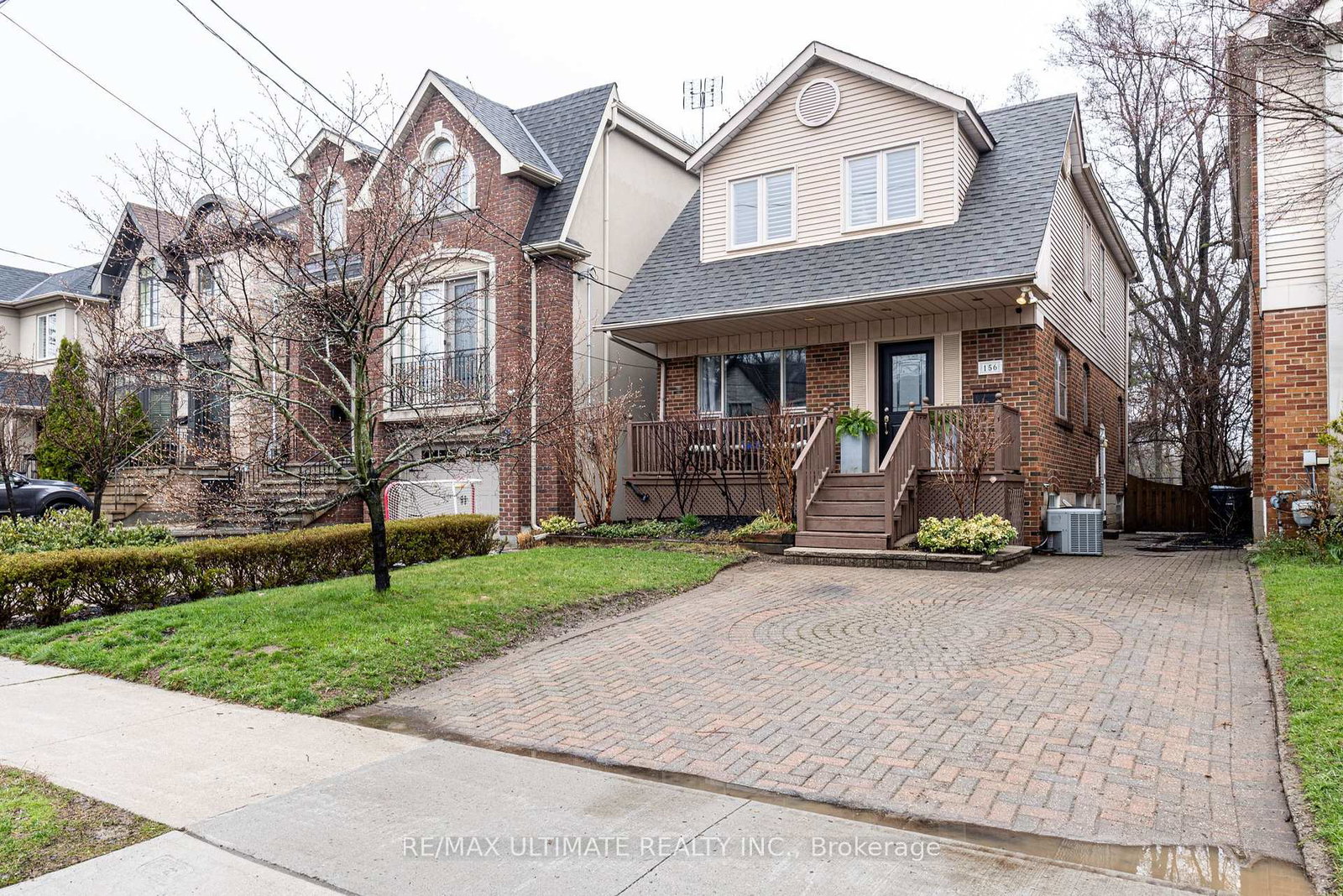 156-glenvale-boulevard-east-york-ontario-c12997378