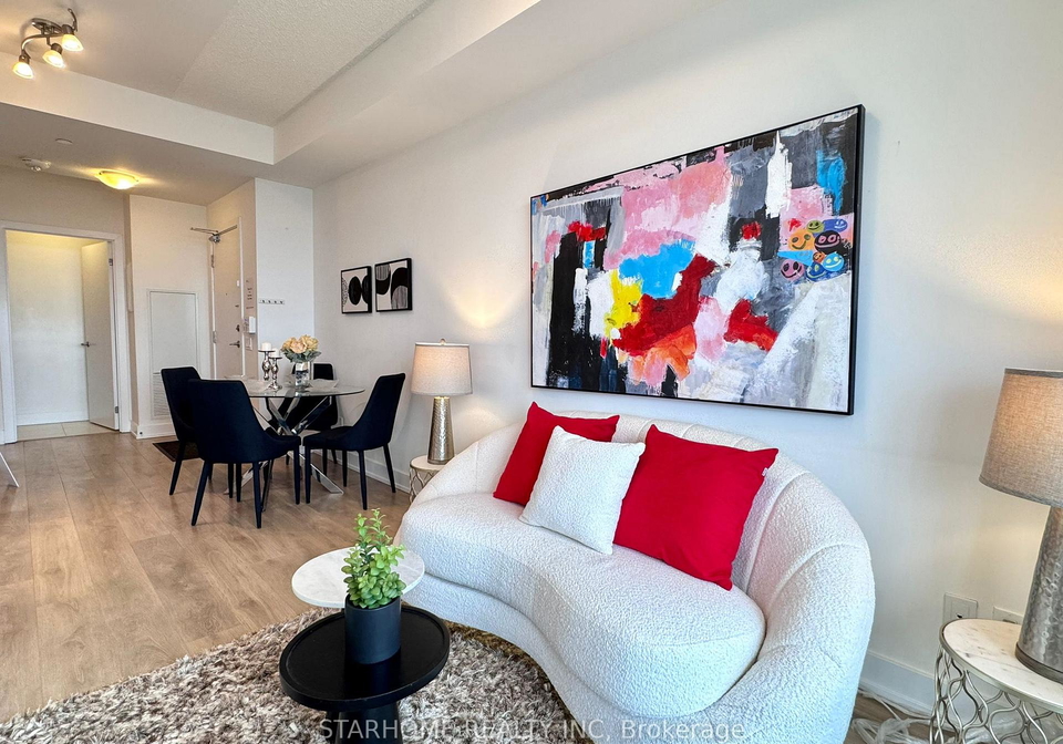 128-fairview-mall-drive-north-york-ontario-c12997416
