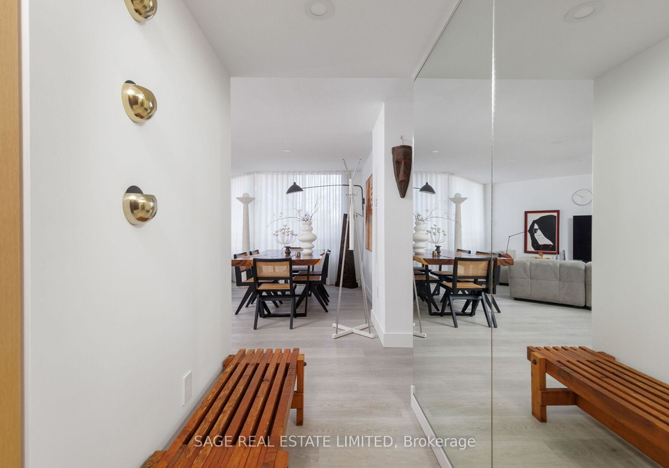 245-the-donway-w-north-york-ontario-c12997486