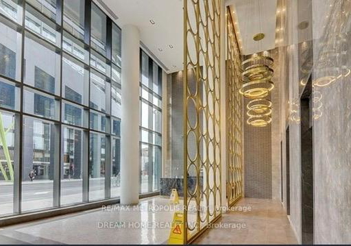 330-richmond-street-w-toronto-ontario-c12997500