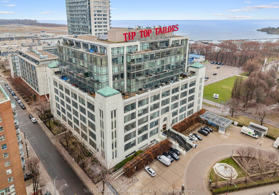 637-lake-shore-boulevard-w-toronto-ontario-c12997934