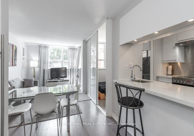 105-mccaul-street-toronto-ontario-c12998164