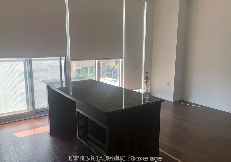 426-university-avenue-toronto-ontario-c12998276
