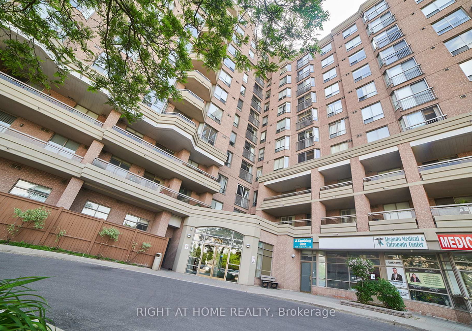 1700-eglinton-avenue-e-north-york-ontario-c12998434