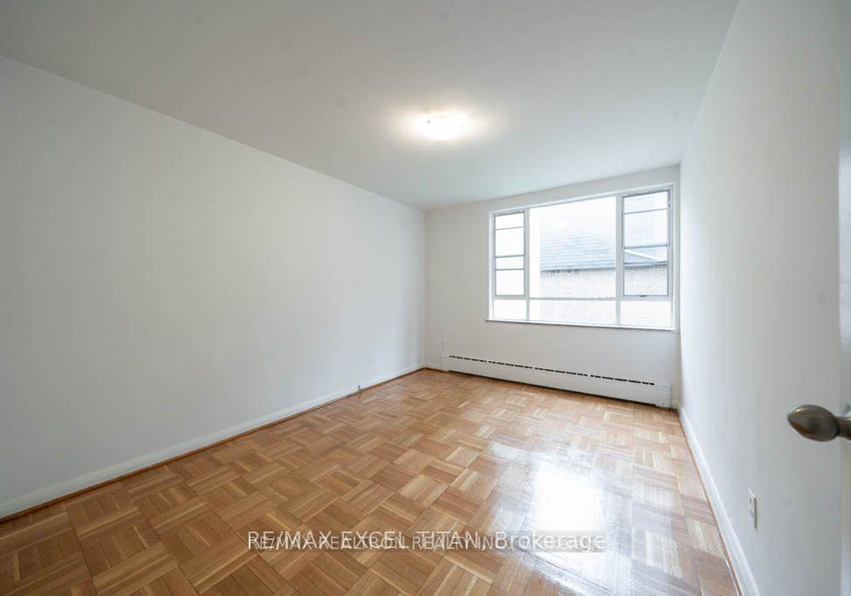 77-erskine-avenue-toronto-ontario-c12998436