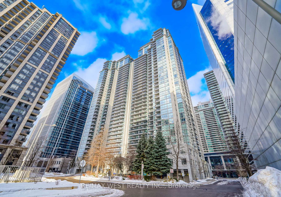 4978-yonge-street-toronto-ontario-c12998448
