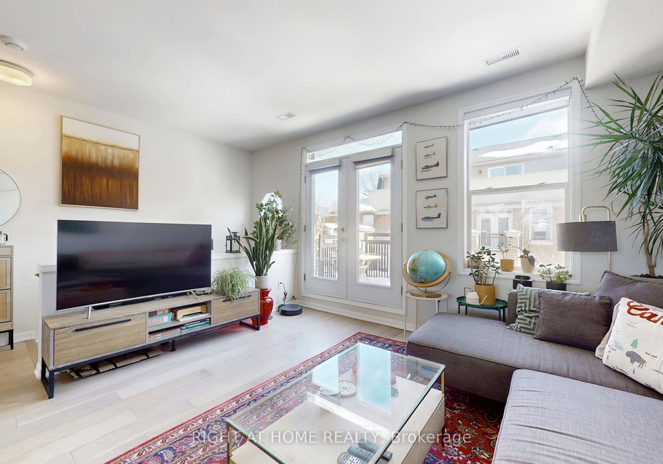 55-halton-street-toronto-ontario-c12998596