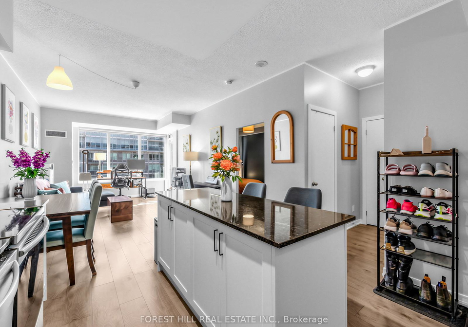 55-east-liberty-street-toronto-ontario-c12998606