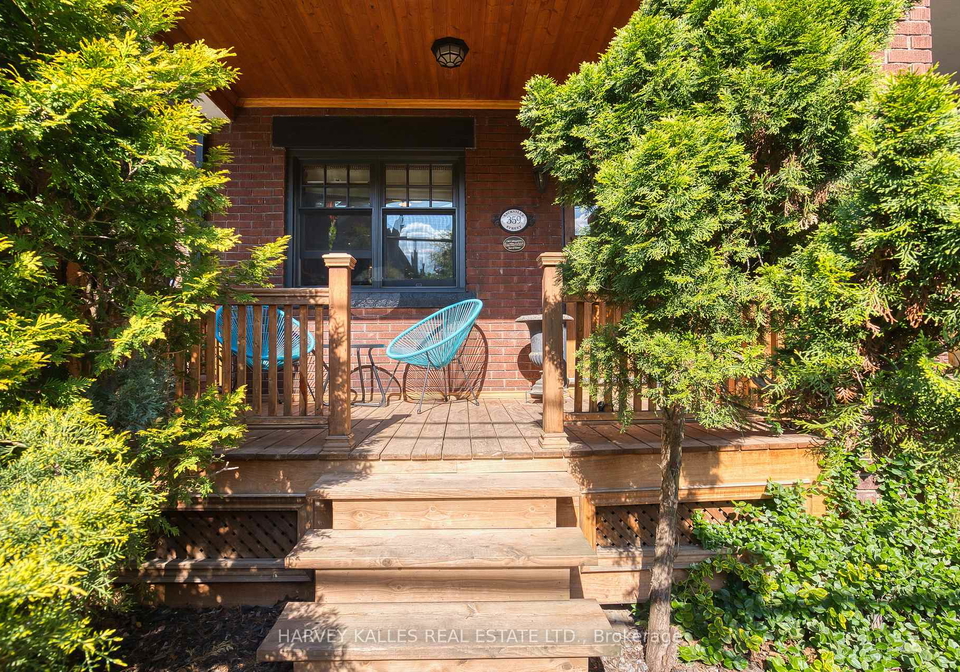 359-sackville-street-toronto-ontario-c12998682