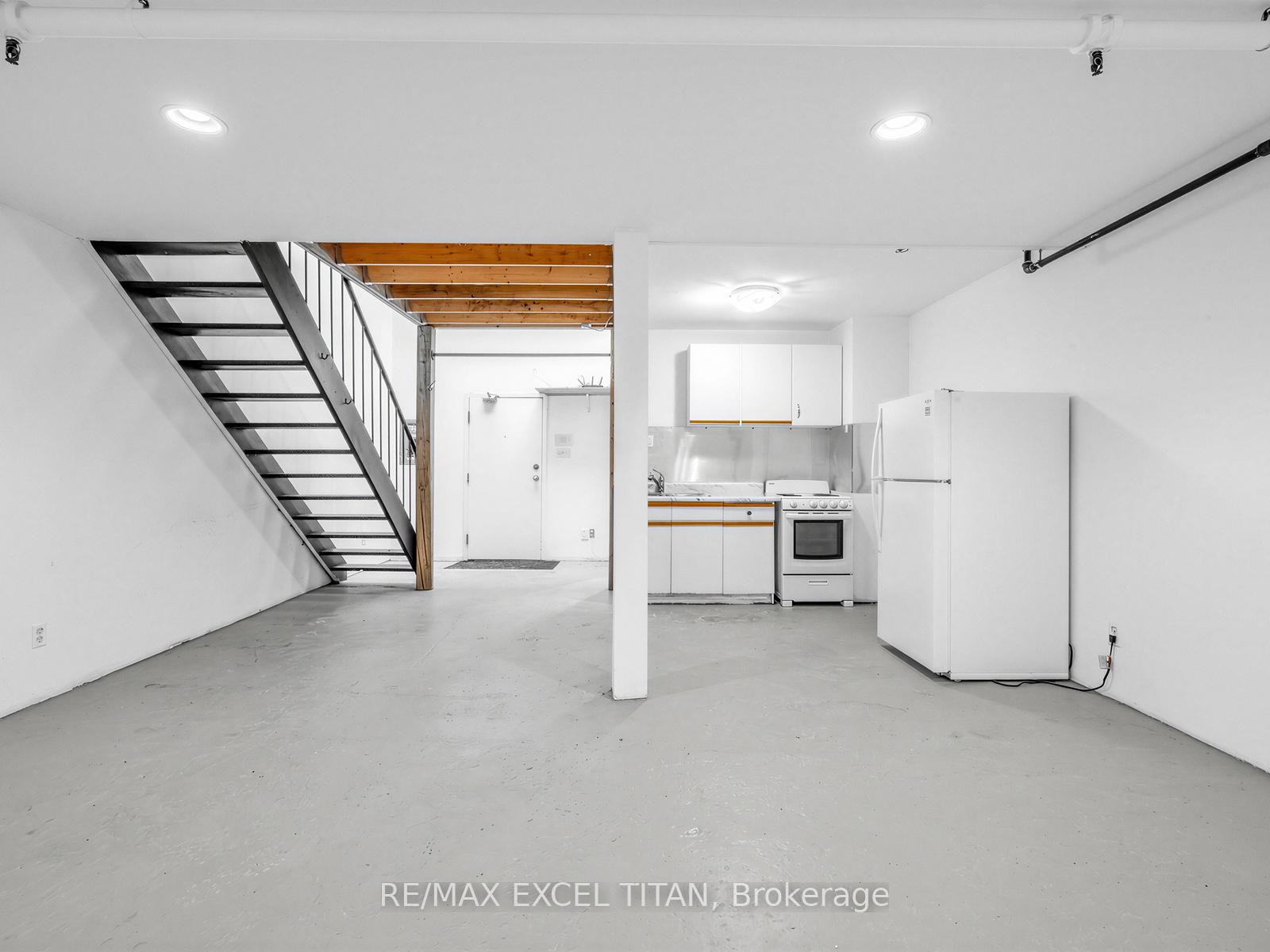 221-sterling-road-e-toronto-ontario-c12998716