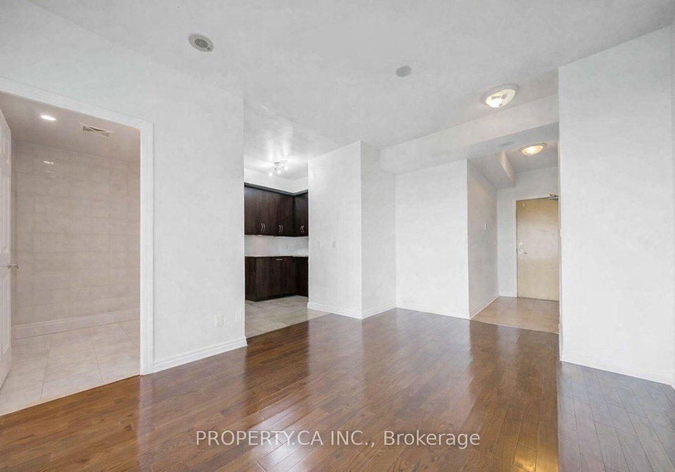18-holmes-avenue-north-york-ontario-c12998816