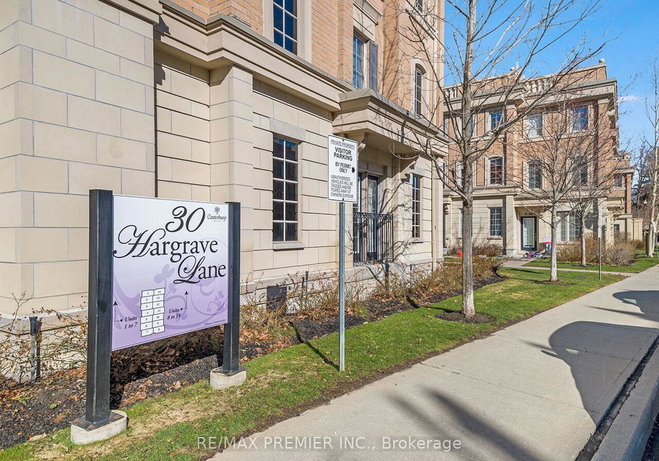 30-hargrave-lane-north-york-ontario-c12998828