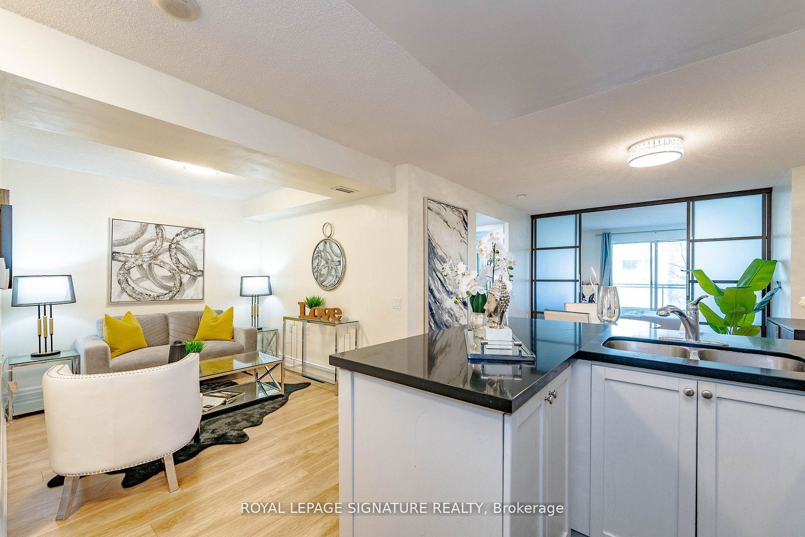21-hillcrest-avenue-north-york-ontario-c12998966