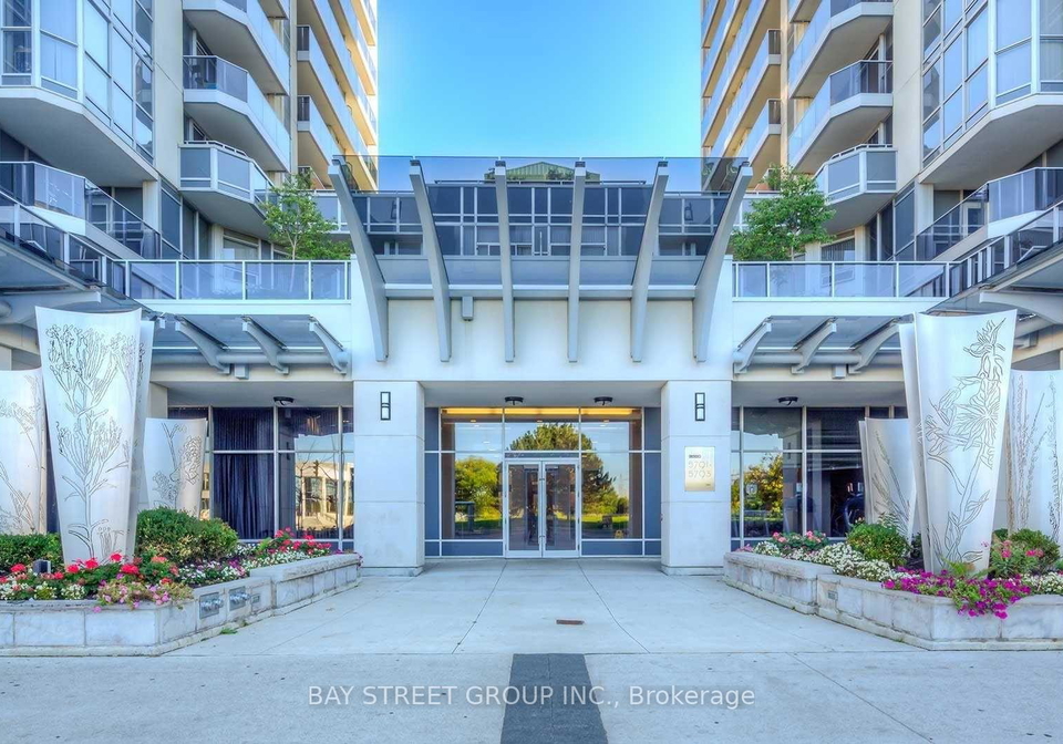 5791-yonge-street-north-york-ontario-c12999184