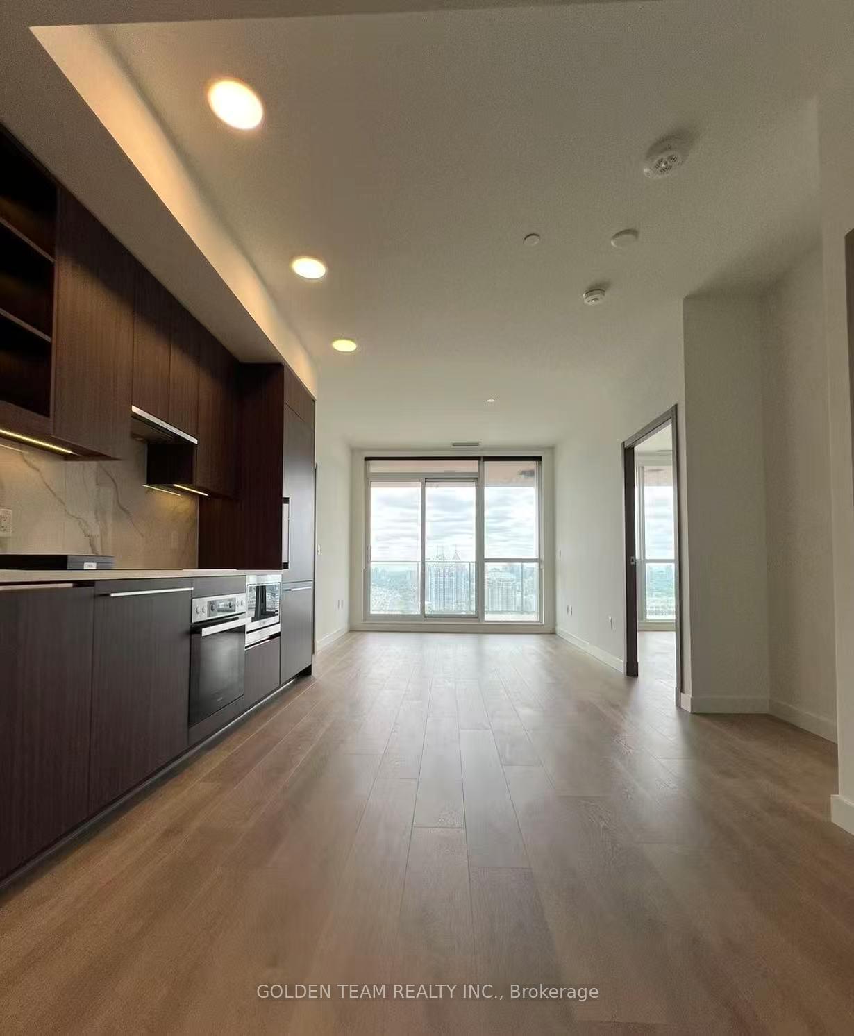 27-mcmahon-drive-north-york-ontario-c12999264