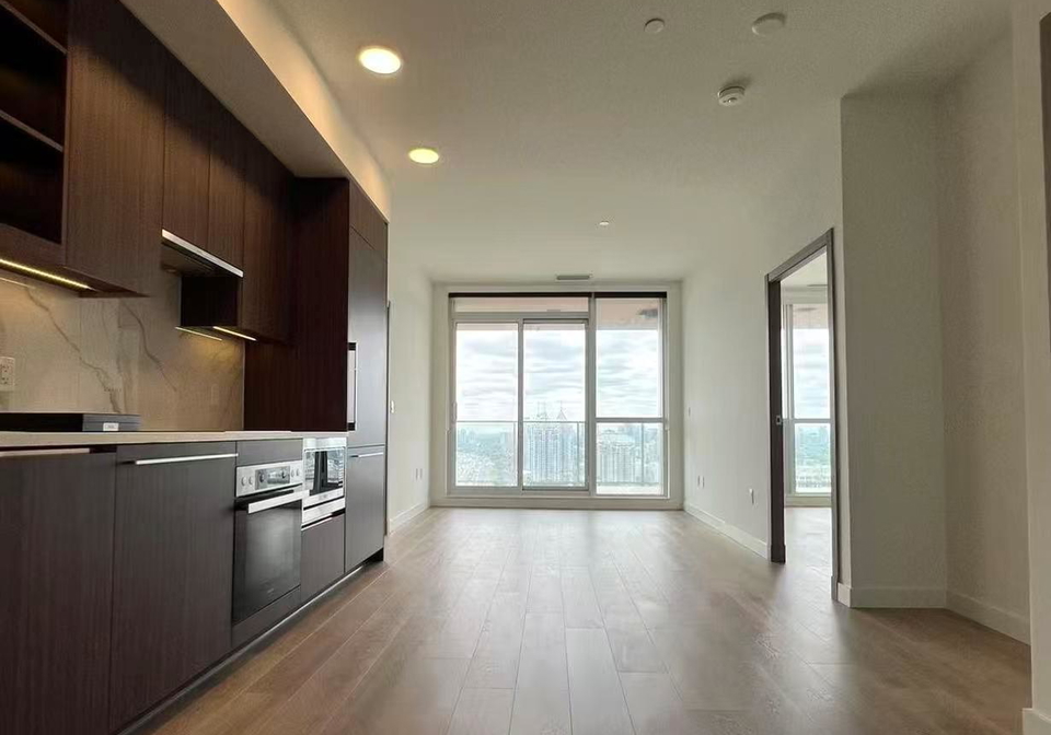 27-mcmahon-drive-north-york-ontario-c12999264