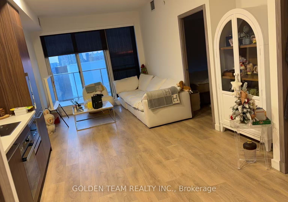 27-mcmahon-drive-north-york-ontario-c12999264