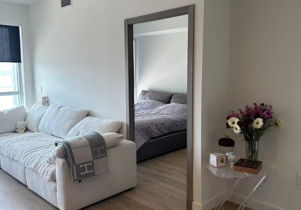 27-mcmahon-drive-north-york-ontario-c12999264