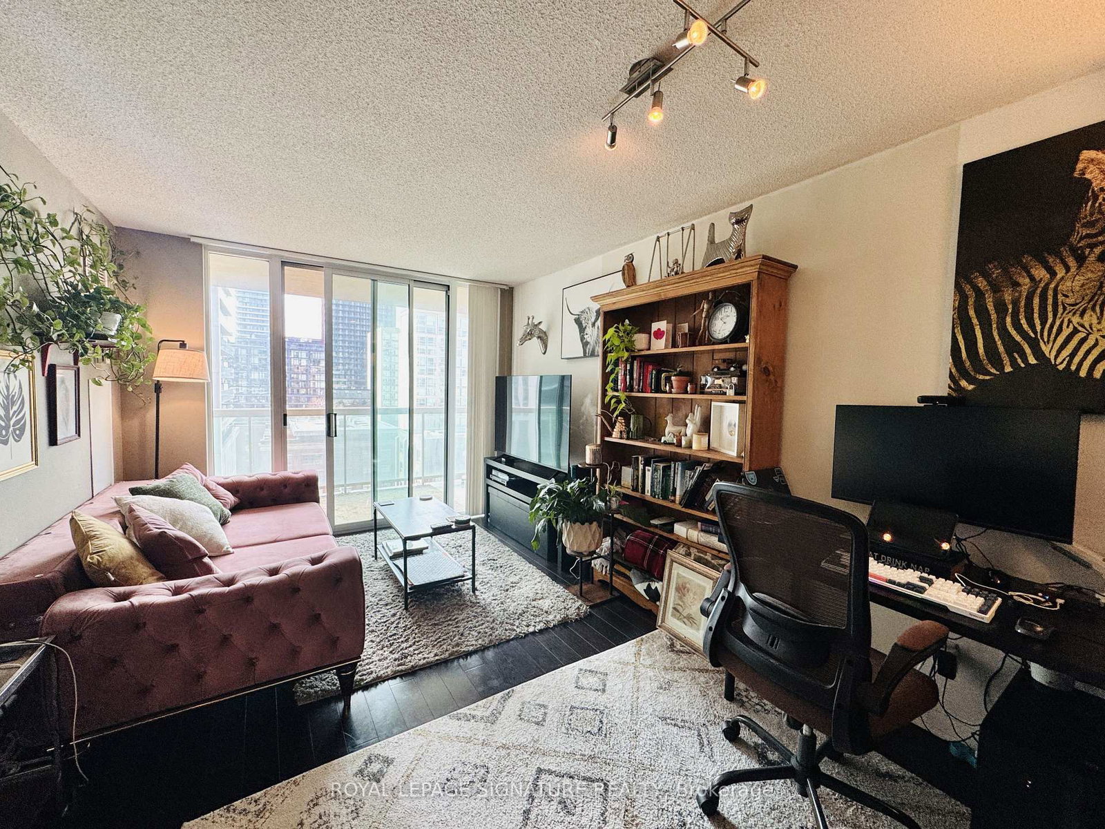 323-richmond-street-e-toronto-ontario-c12999330