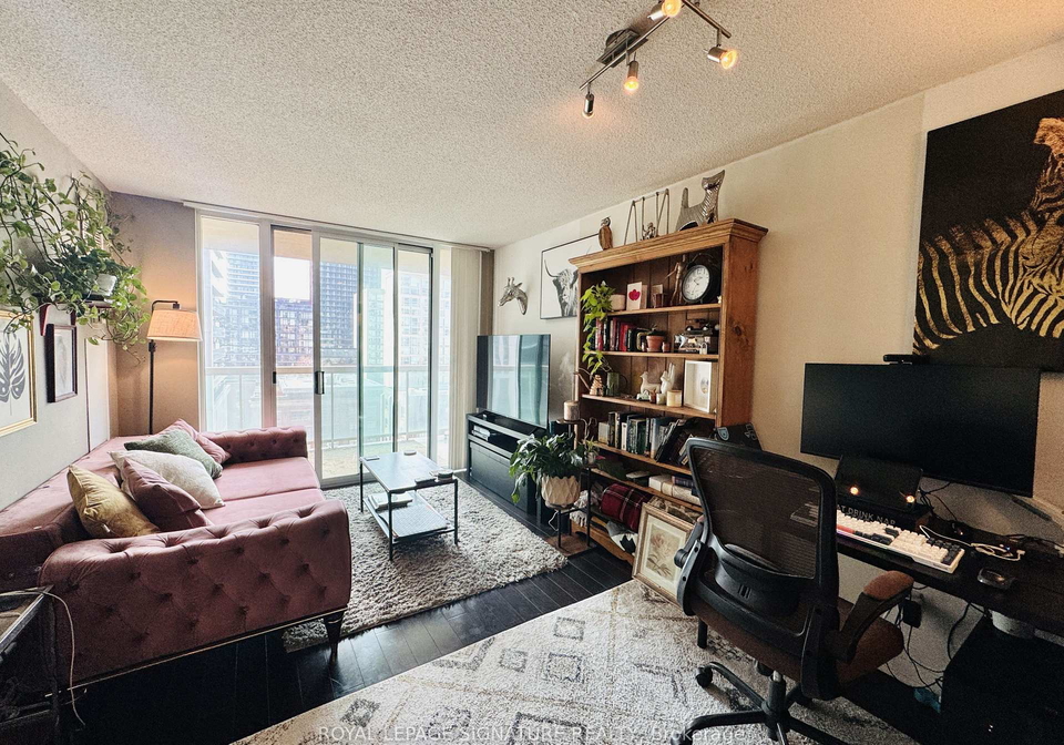 323-richmond-street-e-toronto-ontario-c12999330