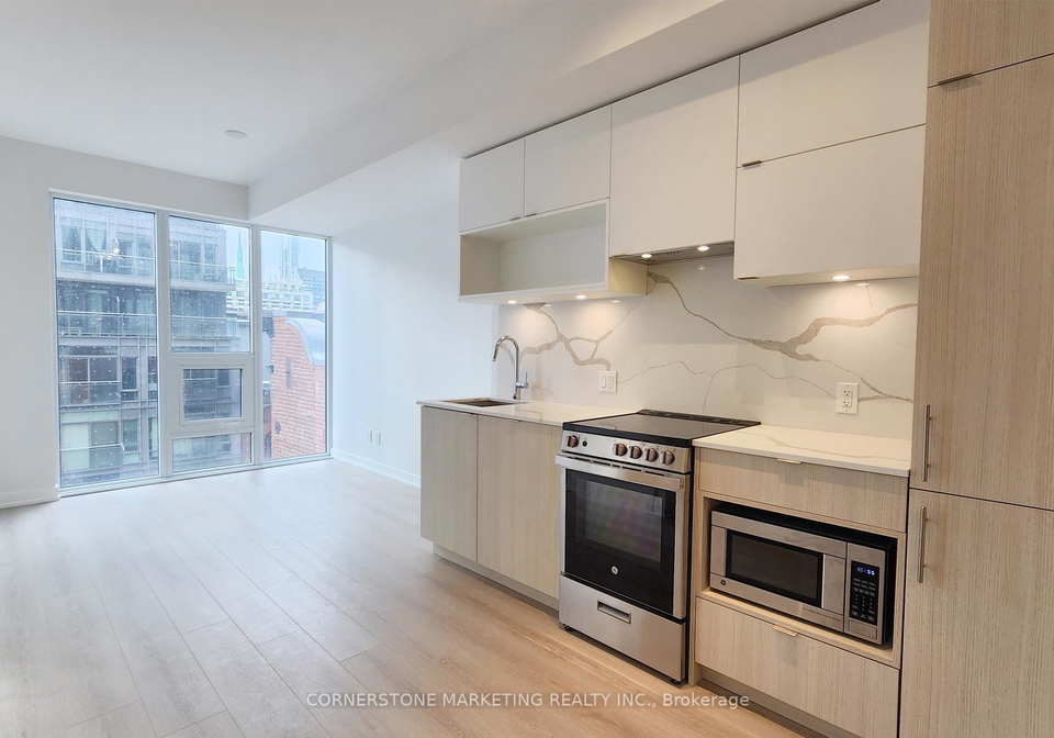 100-queen-street-e-toronto-ontario-c12999340